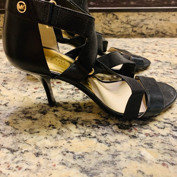MICHAEL Michael Kors Strappy Heels 7M - Picture 5 of 8
